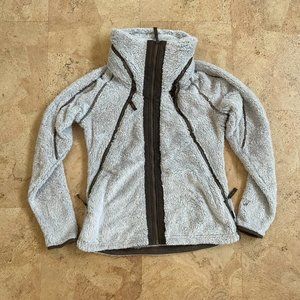 KUHL fuzzy Jacket Size S
